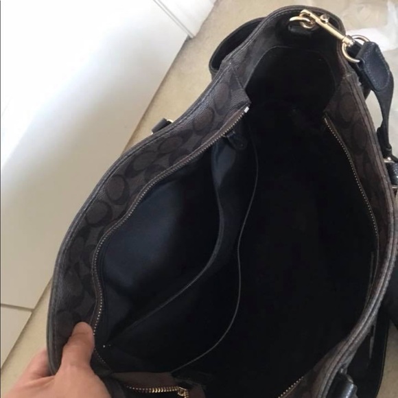 Coach diaper bag - Picture 2 of 7